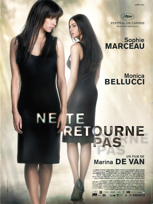 ne-te-retourne-pas
